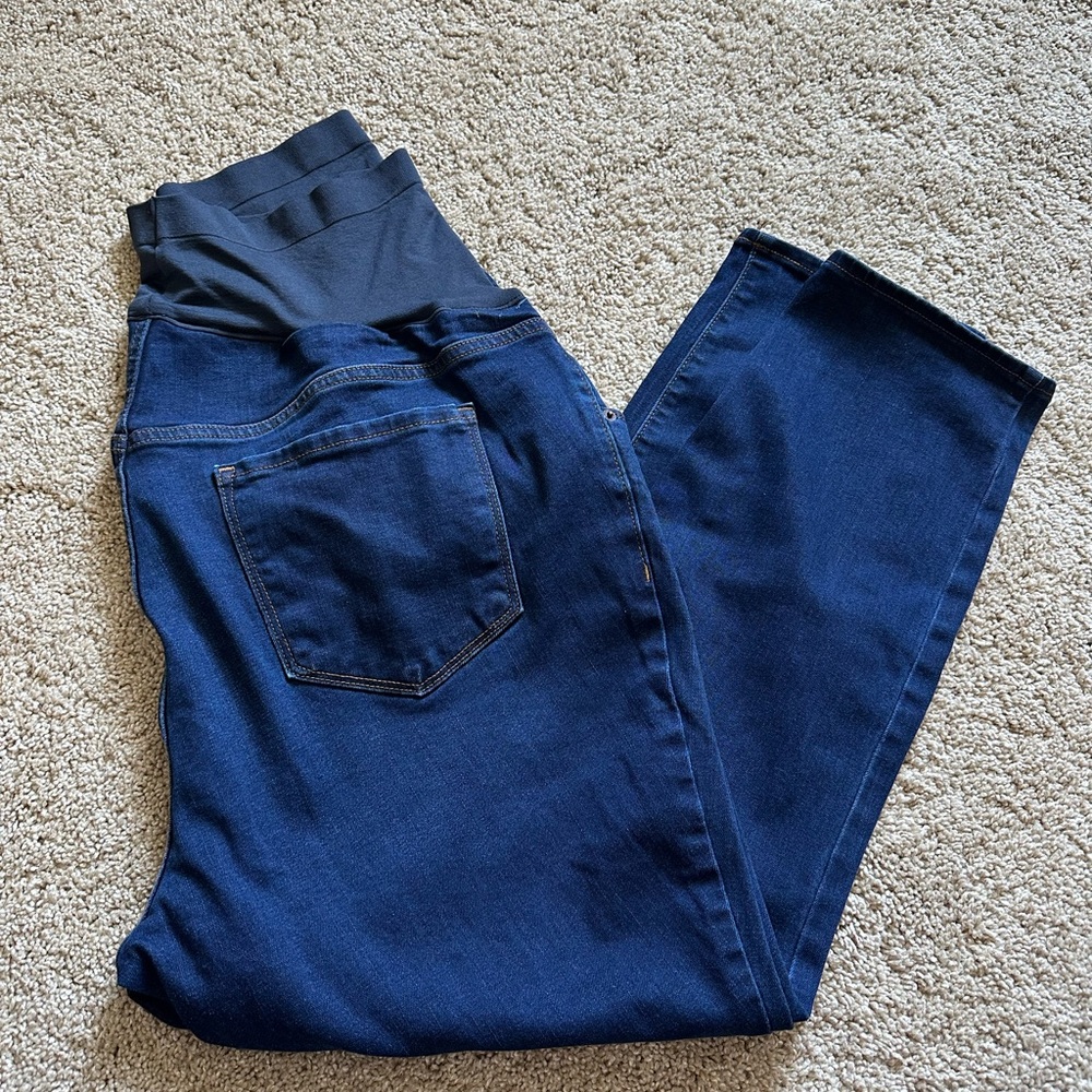 Old navy maternity jeans